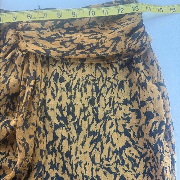 ZARA Women’s Draped Mini Skirt Mustard Black Print Size M - Picture 6 of 9